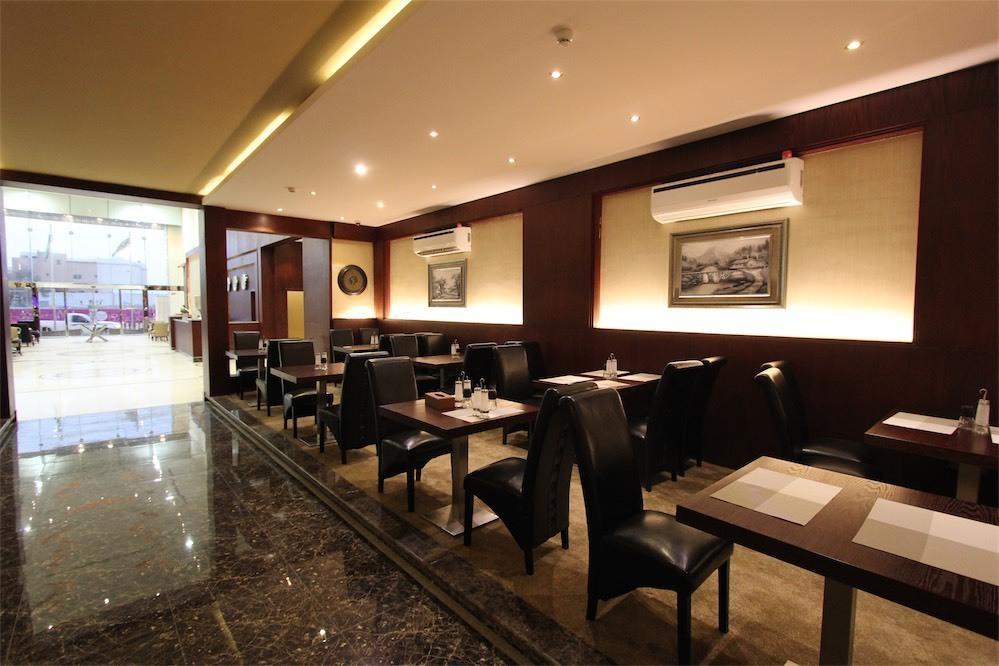 Taleen Granada Hotel Apartments リヤード エクステリア 写真