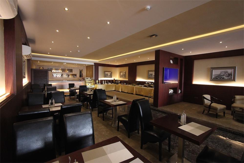Taleen Granada Hotel Apartments リヤード エクステリア 写真